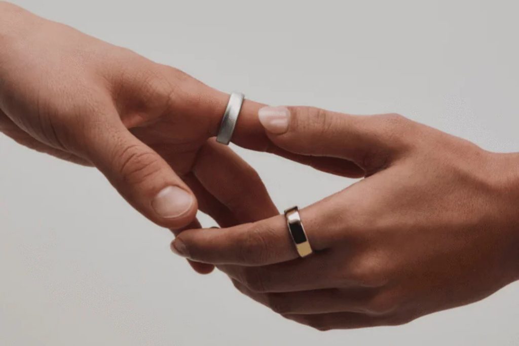 Oura ring