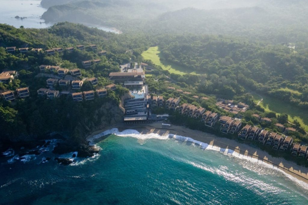 Four Seasons Resort Tamarindo