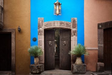 Casa Dragones